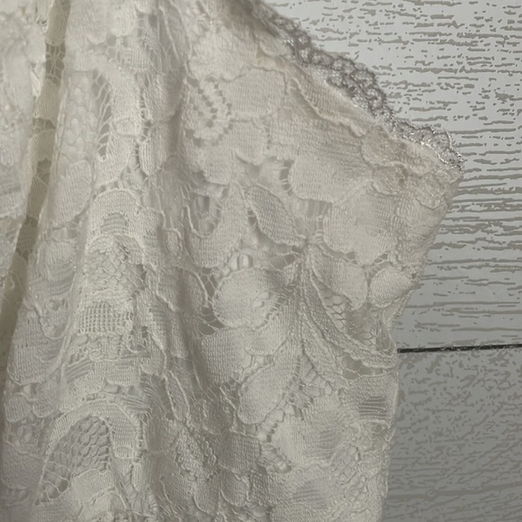 Torrid Women's White Lace Crop Sleeveless Top Size 1 (14-16) NWT! coquette girl - Picture 4 of 9